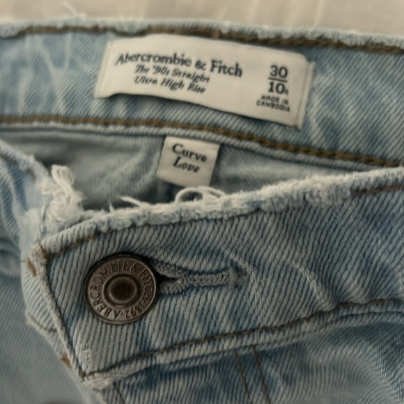 Abercrombie 90’s straight high rise jeans - Picture 2 of 2